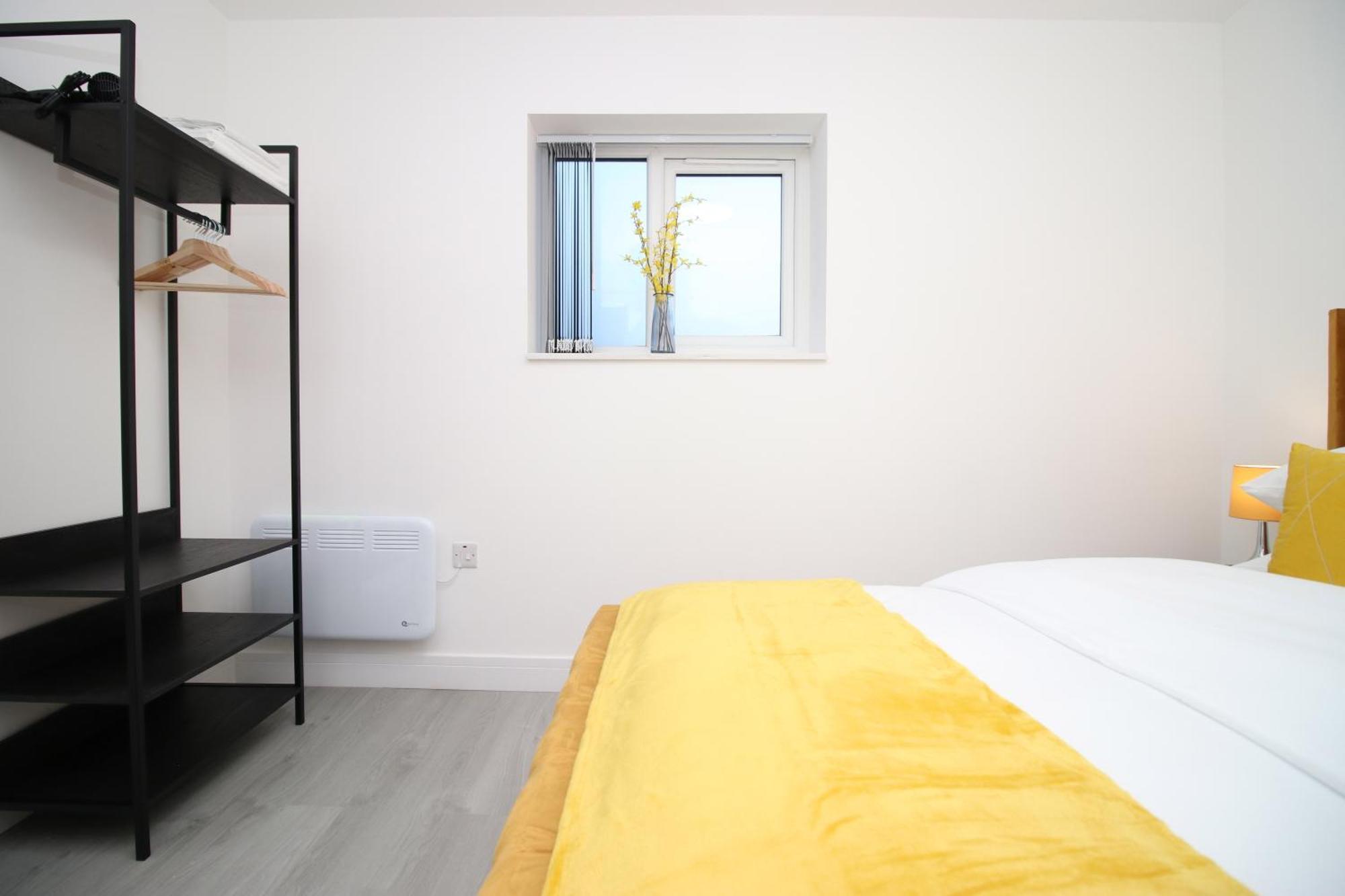 New Cardiff Bloc Exclusive Apartments By Prime Stays - Shops And Parking - Great For Groups And Families Exterior foto